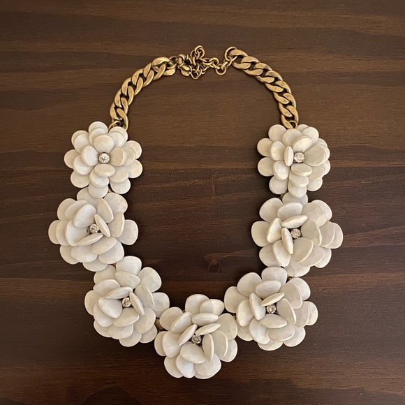 J. Crew Jewelry - JCrew White Wooden Flower Necklace